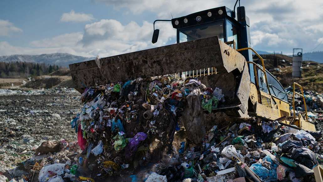 Source Fashion Report