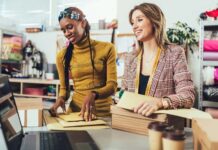 Survey Exposes Weaknesses in US & UK Fashion Supply Chains Survey Exposes Weaknesses in US UK Fashion Supply Chain