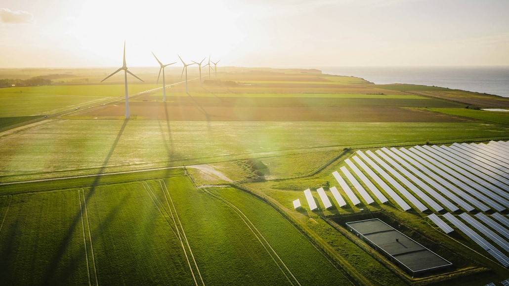 Renewable energy challenges in the fashion industry