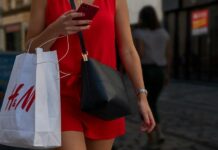 Circ and H&M Group Launch New Apparel with Recycled Fibers regenerated fibers for sustainable fashion