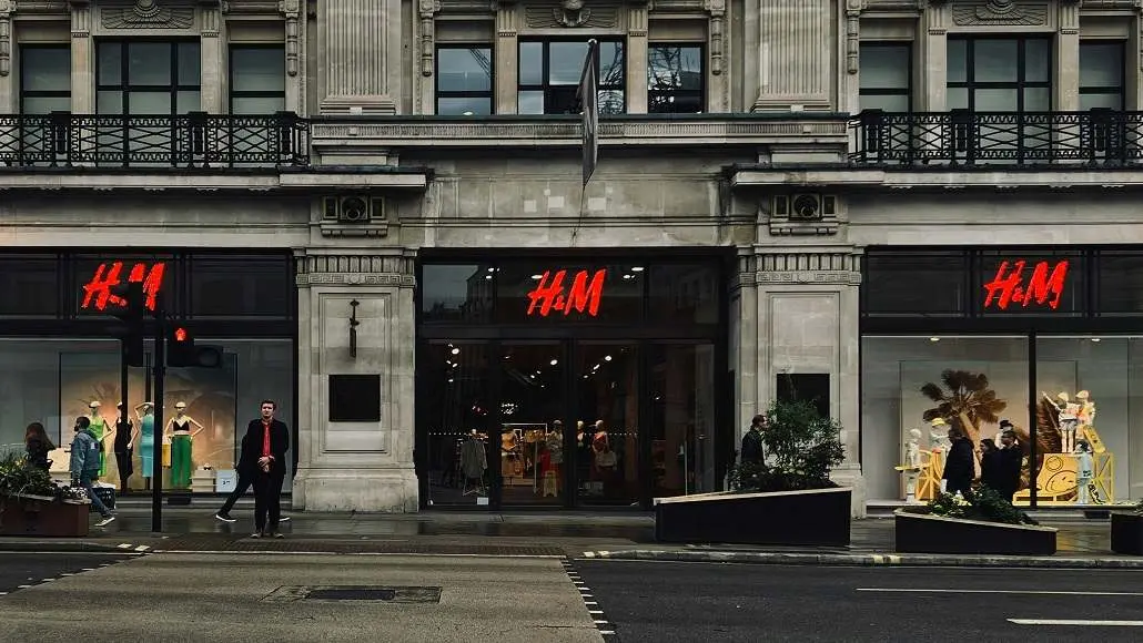 H&M