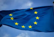 EU Textile Industry Pushes for Higher Parcel Levy to Drive Circularity Eu flag